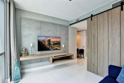 100 E Las Olas Boulevard Fort Lauderdale FL 33301