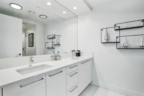 100 E Las Olas Boulevard Fort Lauderdale FL 33301
