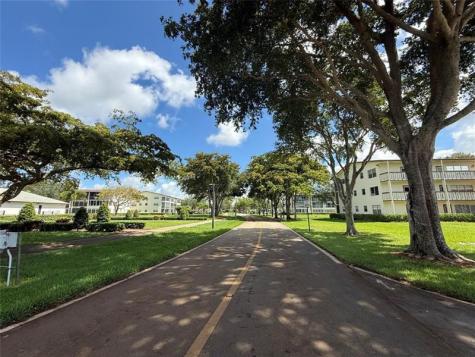 84 Mansfield B Boca Raton FL 33434