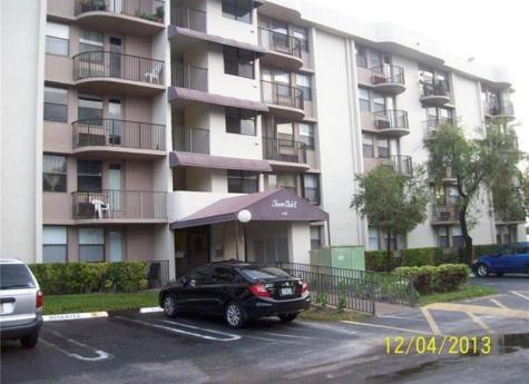 2701 Riverside Drive Coral Springs FL 33065