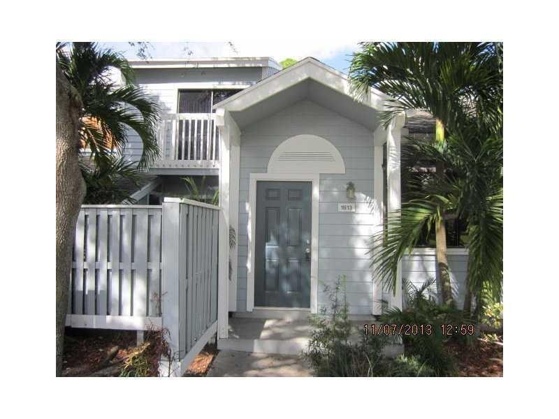 1813 Racquet Court North Lauderdale FL 33068