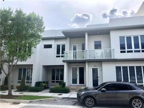 6326 NW 105th Place Doral FL 33178