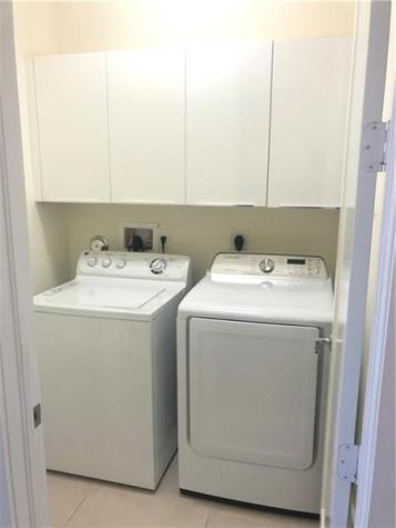 6326 NW 105th Place Doral FL 33178