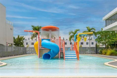 6326 NW 105th Place Doral FL 33178