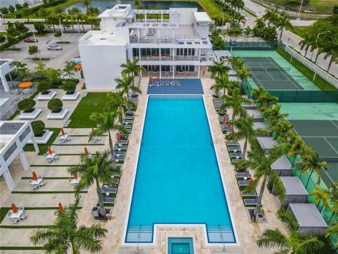 6326 NW 105th Place Doral FL 33178