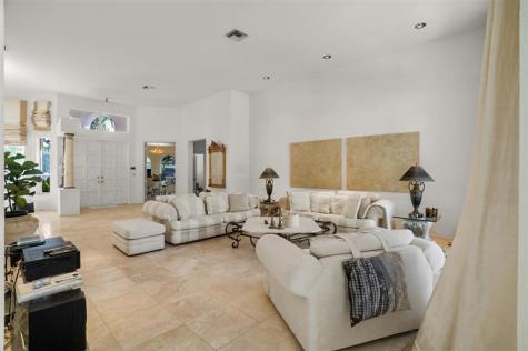 1012 SW 156th Avenue Pembroke Pines FL 33027