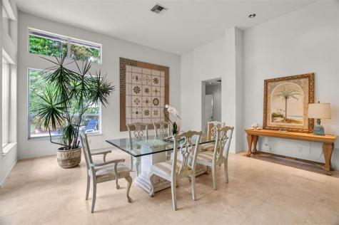 1012 SW 156th Avenue Pembroke Pines FL 33027