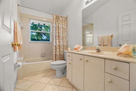 1012 SW 156th Avenue Pembroke Pines FL 33027