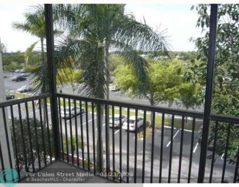 Lauderhill FL 33319