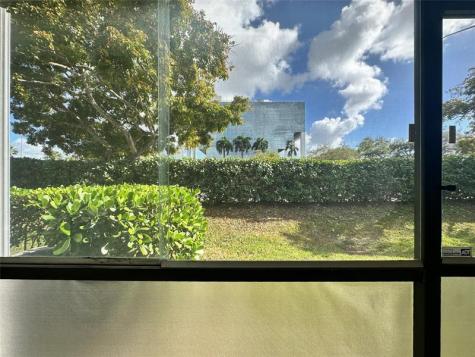 9633 Riverside Drive Coral Springs FL 33071