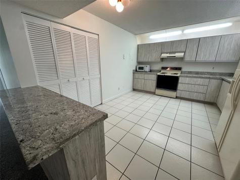 9633 Riverside Drive Coral Springs FL 33071