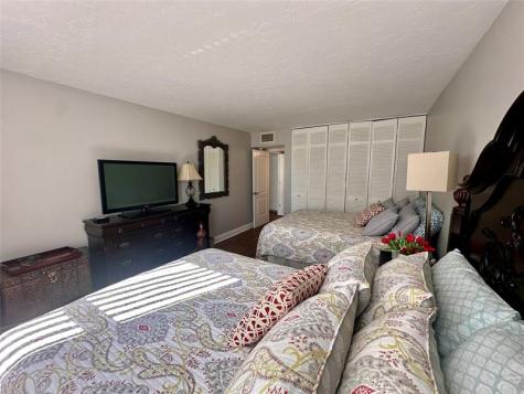 1147 Hillsboro Mile Hillsboro Beach FL 33062