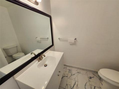 9421 NW 15th Street Pembroke Pines FL 33024