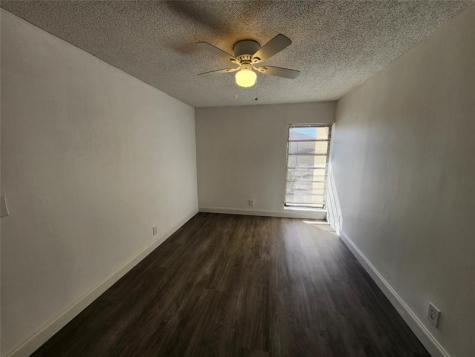 9421 NW 15th Street Pembroke Pines FL 33024
