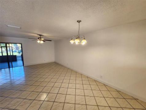 9421 NW 15th Street Pembroke Pines FL 33024