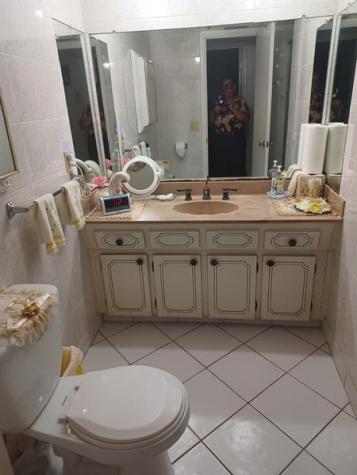 Lauderdale Lakes FL 33319