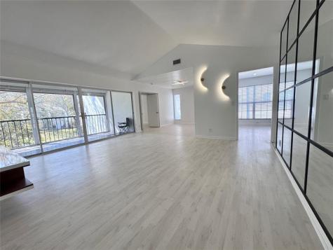 6237 Old Court Road Boca Raton FL 33433
