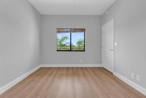6241 Pointe Regal Circle Delray Beach FL 33484