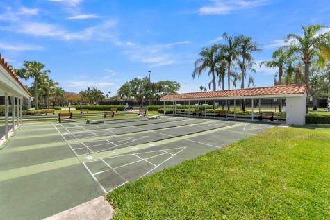 6241 Pointe Regal Circle Delray Beach FL 33484