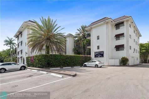 924 SE 2nd Street Fort Lauderdale FL 33301