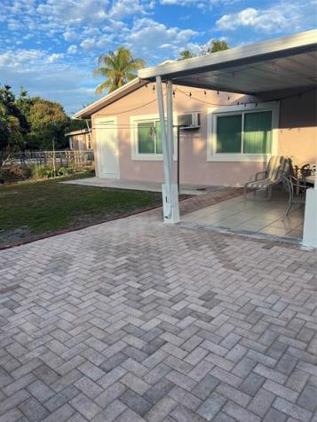 1403 Broadmoor North Lauderdale FL 33068