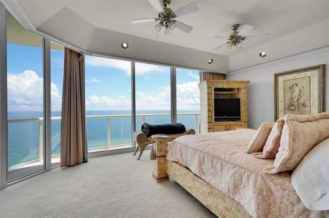 6001 N Ocean Drive Hollywood FL 33019