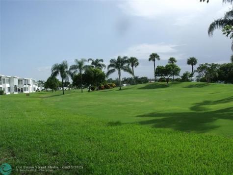 2851 E Golf Boulevard Pompano Beach FL 33064