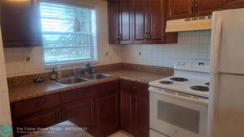 2851 E Golf Boulevard Pompano Beach FL 33064