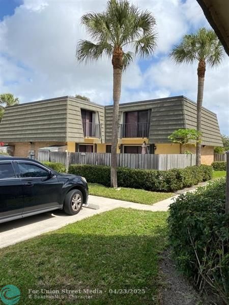 1204 12th Way West Palm Beach FL 33407