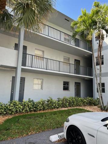 8360 Sands Point Boulevard Fort Lauderdale FL 33321