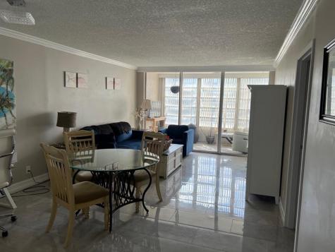 8360 Sands Point Boulevard Fort Lauderdale FL 33321