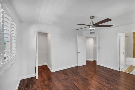 4550 SW 68th Court Circle Miami FL 33155