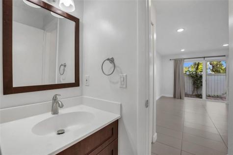4550 SW 68th Court Circle Miami FL 33155