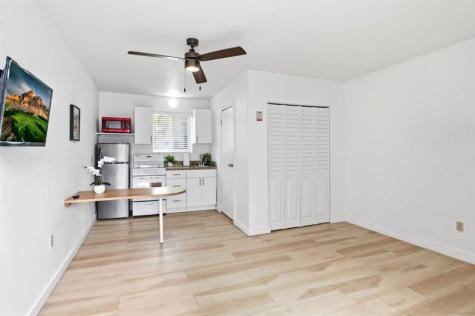343 Van Buren Street Hollywood FL 33019