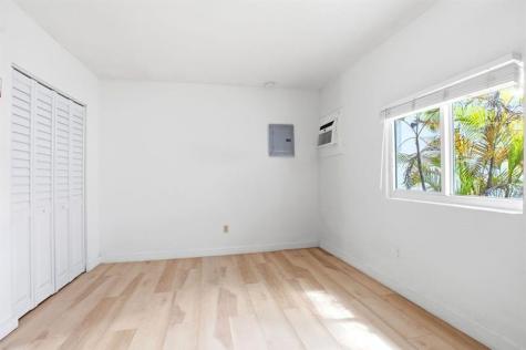 343 Van Buren Street Hollywood FL 33019