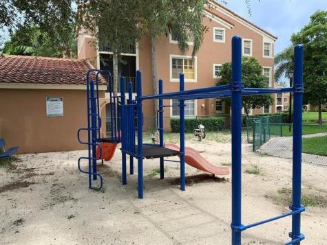 4816 N State Road 7 Coconut Creek FL 33073