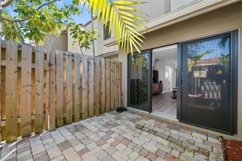 340 City View Drive Fort Lauderdale FL 33311