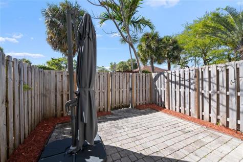 340 City View Drive Fort Lauderdale FL 33311