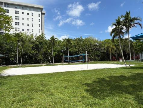 2671 S Course Drive Pompano Beach FL 33069