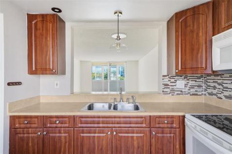 320 NE 12th Avenue Hallandale Beach FL 33009