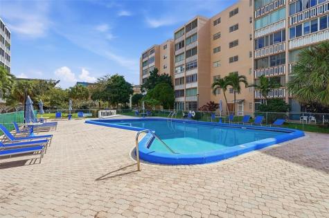 320 NE 12th Avenue Hallandale Beach FL 33009