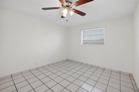 2500 SW 18th Terrace Fort Lauderdale FL 33315