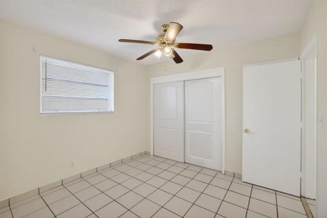 2500 SW 18th Terrace Fort Lauderdale FL 33315