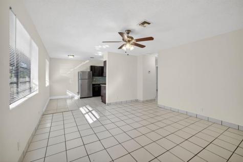 2500 SW 18th Terrace Fort Lauderdale FL 33315