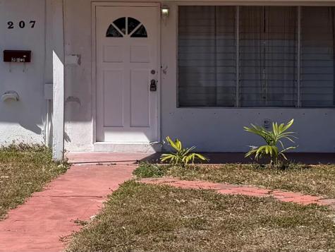 207 NE 16th Avenue Pompano Beach FL 33060