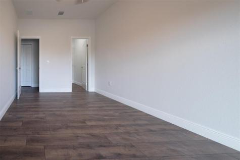 333 NW 41st Street Oakland Park FL 33309