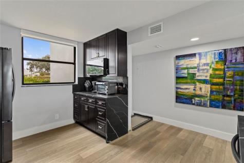 118 Lake Emerald Drive Oakland Park FL 33309
