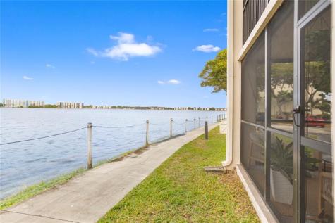 118 Lake Emerald Drive Oakland Park FL 33309