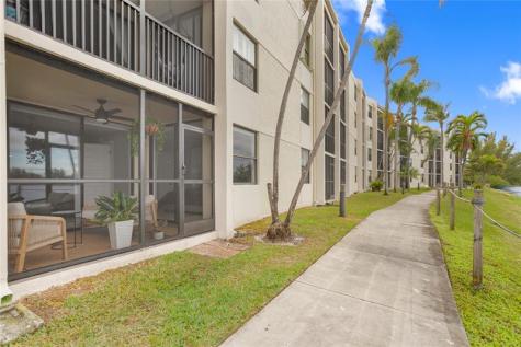 118 Lake Emerald Drive Oakland Park FL 33309