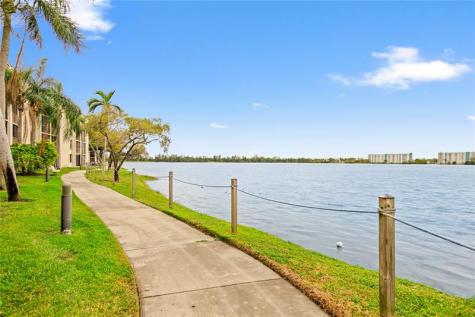 118 Lake Emerald Drive Oakland Park FL 33309